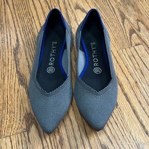 Rothy’s Point Flat in Cloud Grey